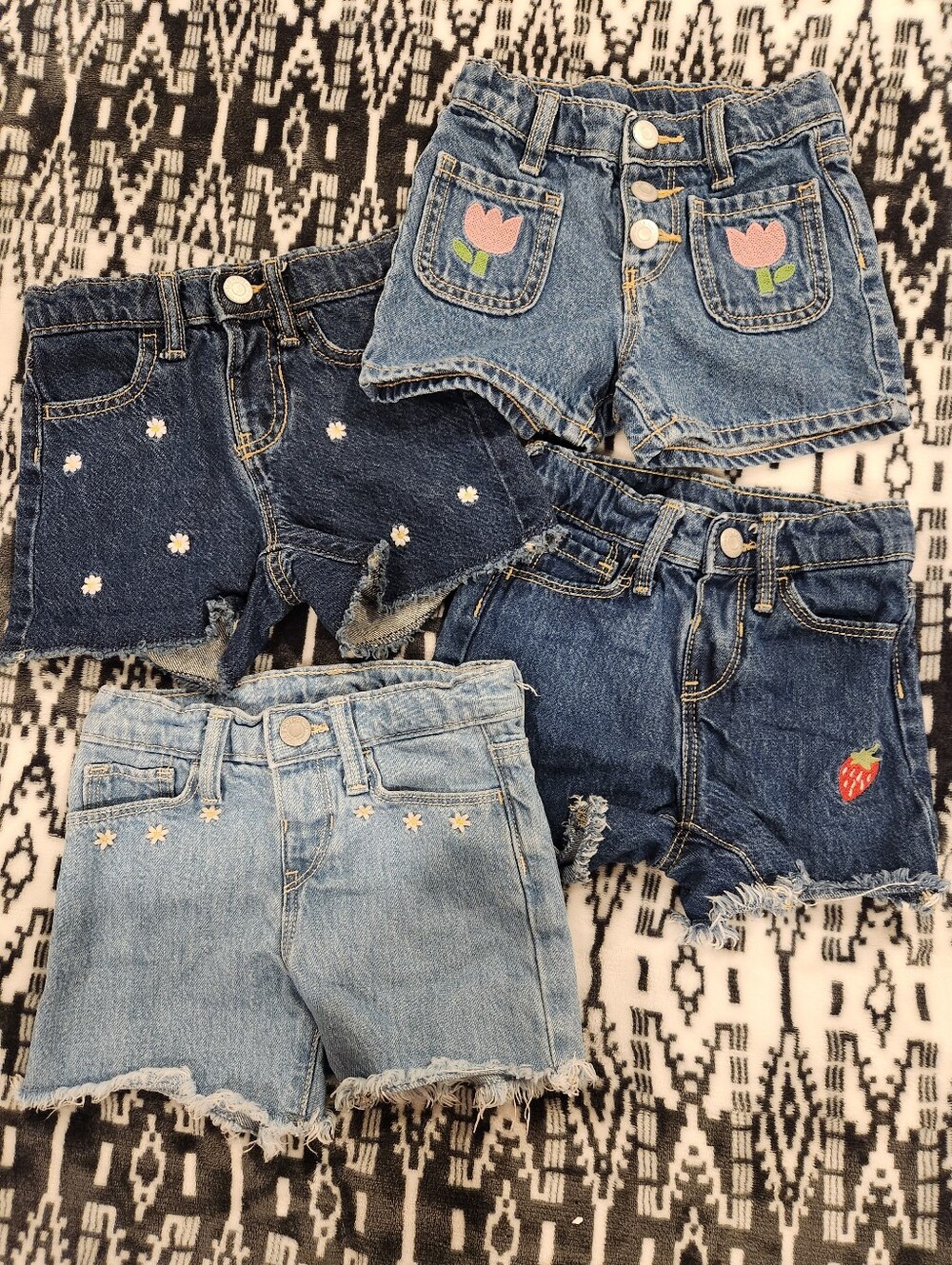Old Navy Girls' Denim Shorts Trio with Floral & Fruit Embroidery - Blue